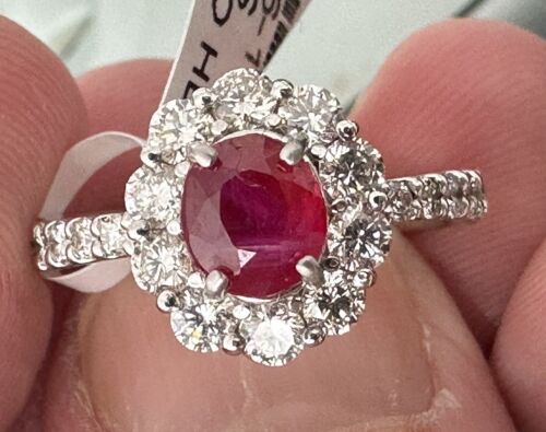 An Exquisite Unheated No Heat 1.04ct Burma Ruby & Diamond Plat Ring