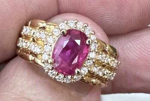 A Stunning Unheated No Heat 1.70ct Burma Ruby & Diamond Ring GIA Cert