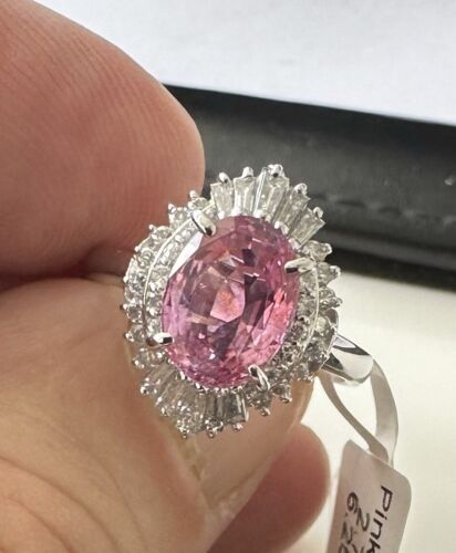 A Beautiful 2.76ct Pink Sapphire & Diamond Ring