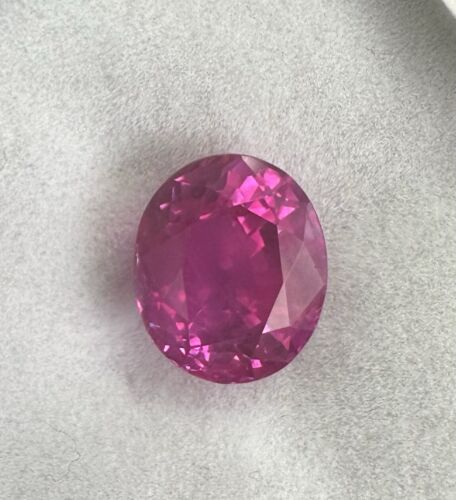 A Magnificent Unheated No Heat 5.30ct Burma Burmese Ruby GIA