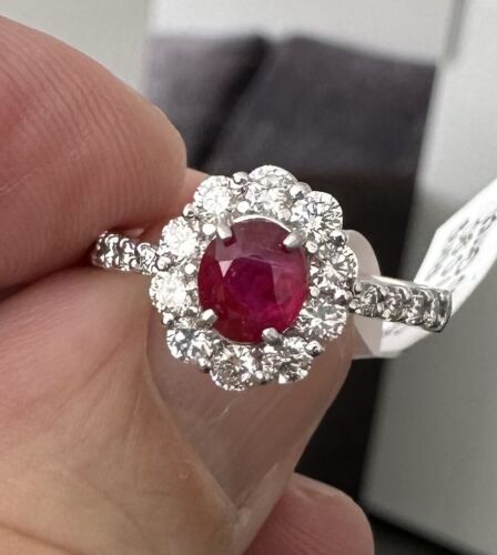 An Exquisite Unheated No Heat 1.04ct Burma Ruby & Diamond Plat Ring