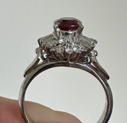 An Exquisite Unheated No Heat 1.11ct Thai Ruby & Diamond Platinum Ring