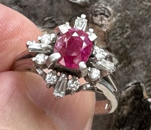 An Exquisite Unheated No Heat 1.11ct Burma Ruby & Diamond Plat Ring