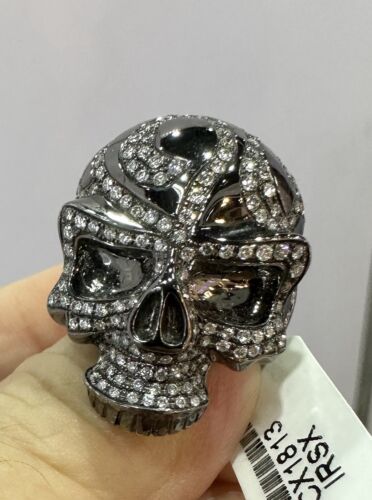 An Extraordinary 18k & Diamond Skull Ring