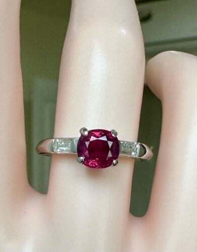 An Exceptional Unheated No Heat 1.09ct Art Deco Burma Ruby Ring GIA