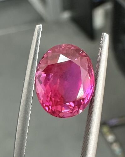 A Magnificent Unheated No Heat 5.30ct Burma Burmese Ruby GIA