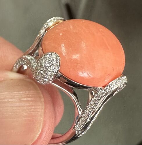 Beautiful 18.65ct Angel Skin Coral + Diamond 18k Ring