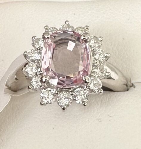 An Exquisite 2.15ct Padparadscha Sapphire & Diamond Platinum Ring AIGS