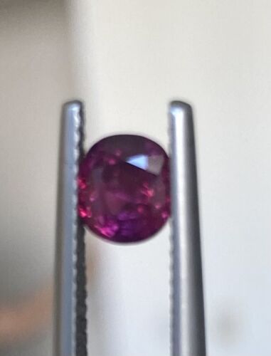 A Superb Unheated No Heat 1.09ct Burma Ruby Lotus Certificate