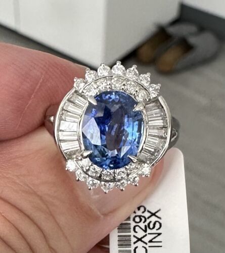 Exquisite 3.74ct Sri Lanka Blue Sapphire & Diamond Platinum Ring