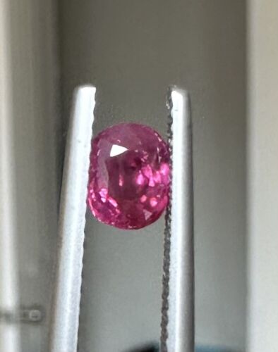 An Exquisite Unheated No Heat 1.21ct Burma Ruby & GIA Certificate