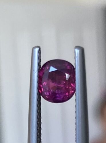 A Superb Unheated No Heat 1.09ct Burma Ruby Lotus Certificate