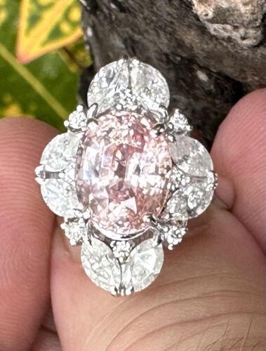 A Magnificent No Heat Unheated 5.83ct Padparadscha Sapphire & Diamond