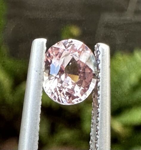 Exquisite Unheated No Heat 1.05ct Padparadscha Sapphire GIA Certificat