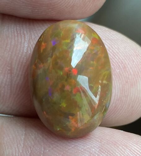 Beautiful 11.31ct Untreated Ethiopian Opal