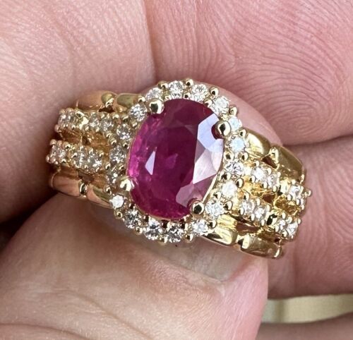 A Stunning Unheated No Heat 1.70ct Burma Ruby & Diamond Ring GIA Cert