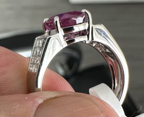 Magnificent 2.67ct Burmese Burma Ruby & Diamond Platinum Ring GIA