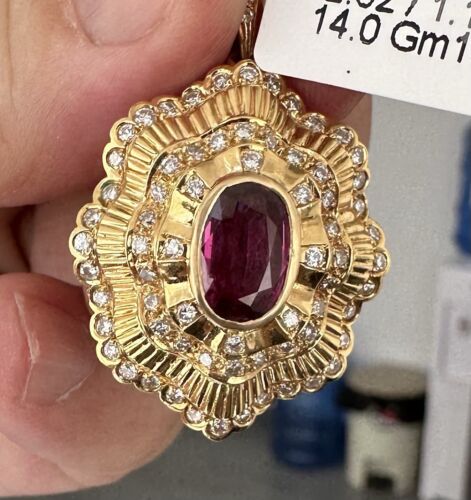 A Wonderful 2.52ct Thai Ruby & Diamond 18k Pendant