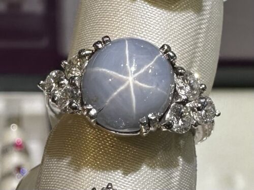 An Exquisite Sri Lanka 8.78ct Star Sapphire & Diamond Platinum Ring