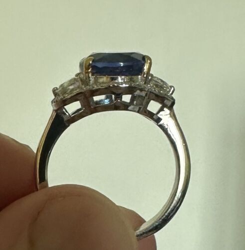 Magnificent Unheated Burma No Heat 5.25ct  Blue Sapphire Ring GIA Cert