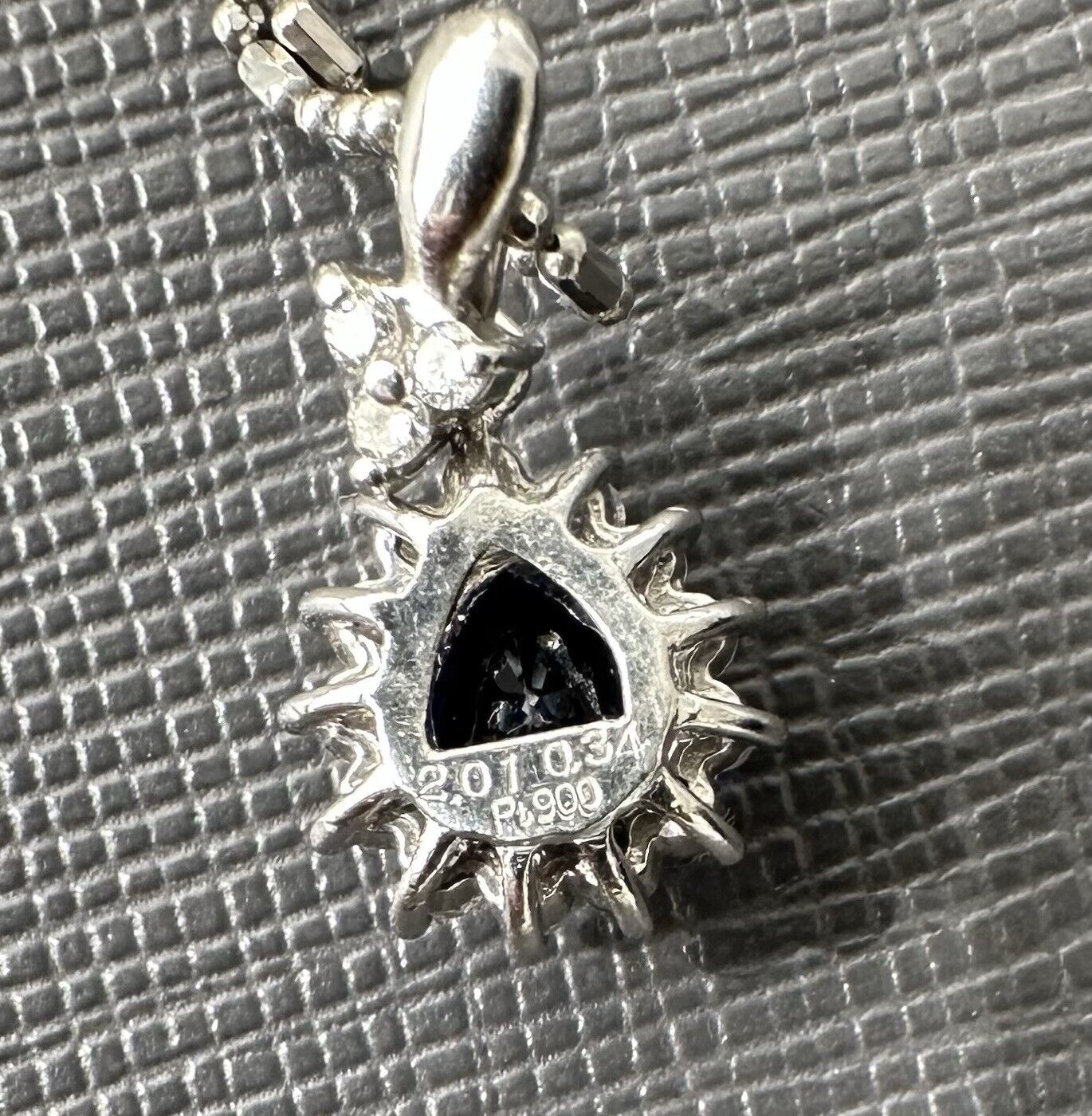 Absolutely Exquisite 2.01ct Royal Blue Sri Lanka Sapphire & Diamond Platinum Pendant