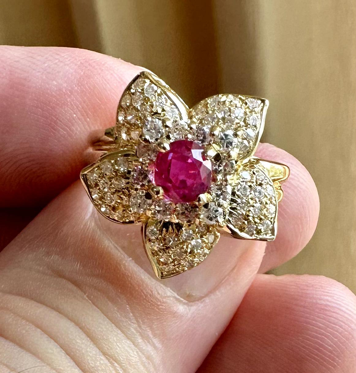 A Magnificent Unheated No Heat 1.02ct Burma Ruby & Diamond Ring GIA