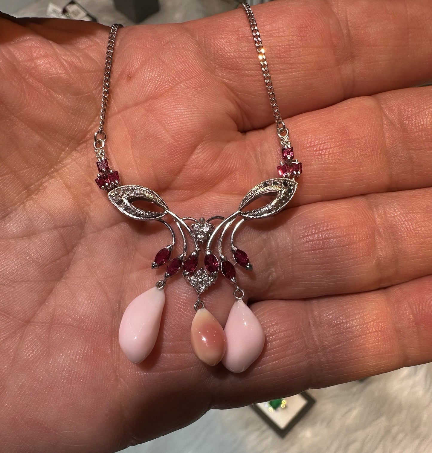 An Exquisite Conch Pearl & Ruby Platinum Necklace