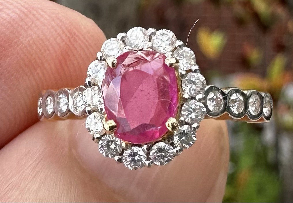An Exquisite Unheated No Heat 1.02ct Burma Ruby & Diamond 18k Ring