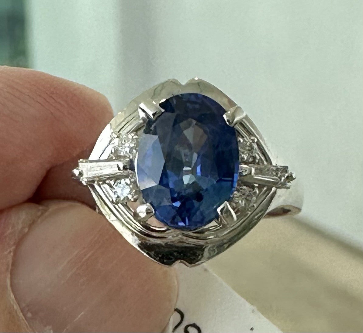 A Superb 2.21ct Blue Sapphire & Diamond Platinum Ring