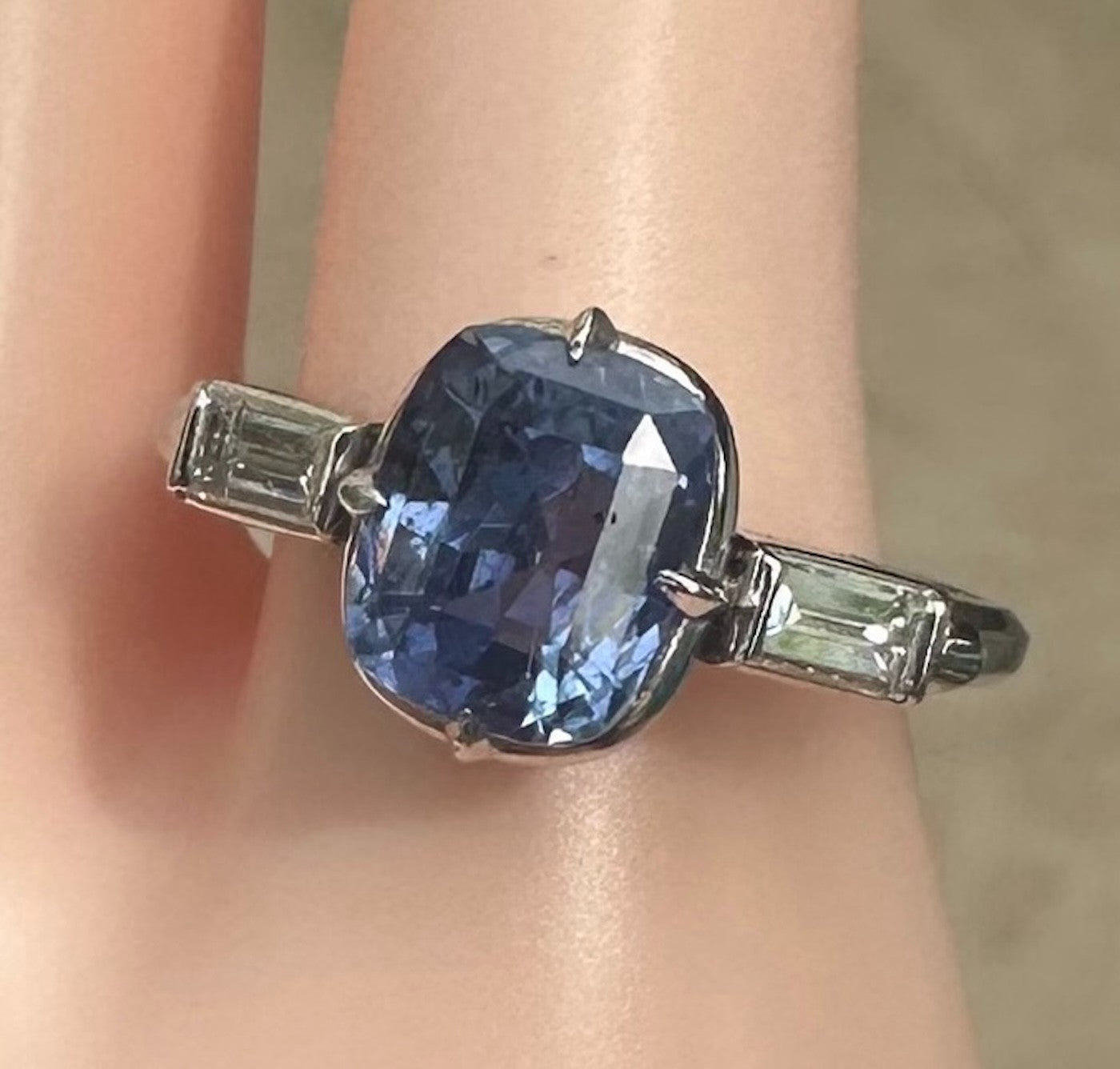 Unheated 3.14ct Blue Sapphire Platinum & Diamond Ring GIA