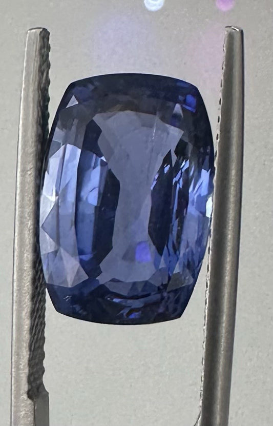 A Stunning Unheated No Heat 8.29ct Blue Sapphire AIGS