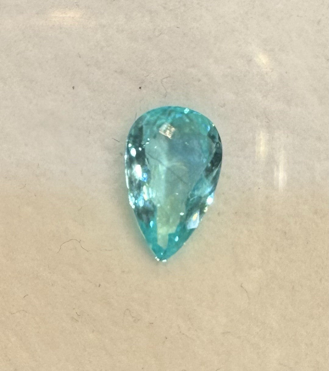 A Stunning 1.80ct Paraiba Tourmaline & Certificate