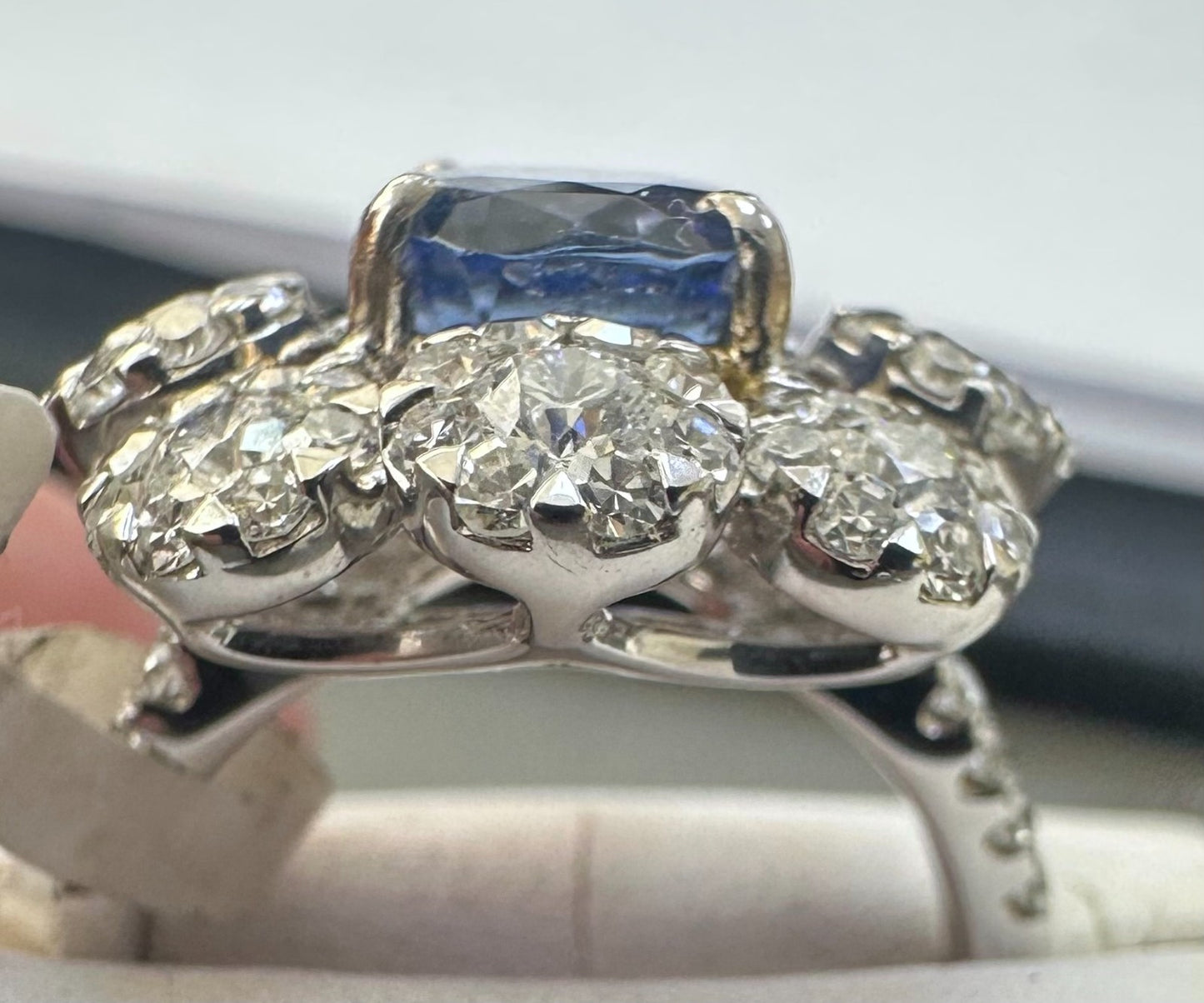 Unheated 5.11ct Blue Sapphire No Heat 18k & Diamond Ring AIGS - Stunning!