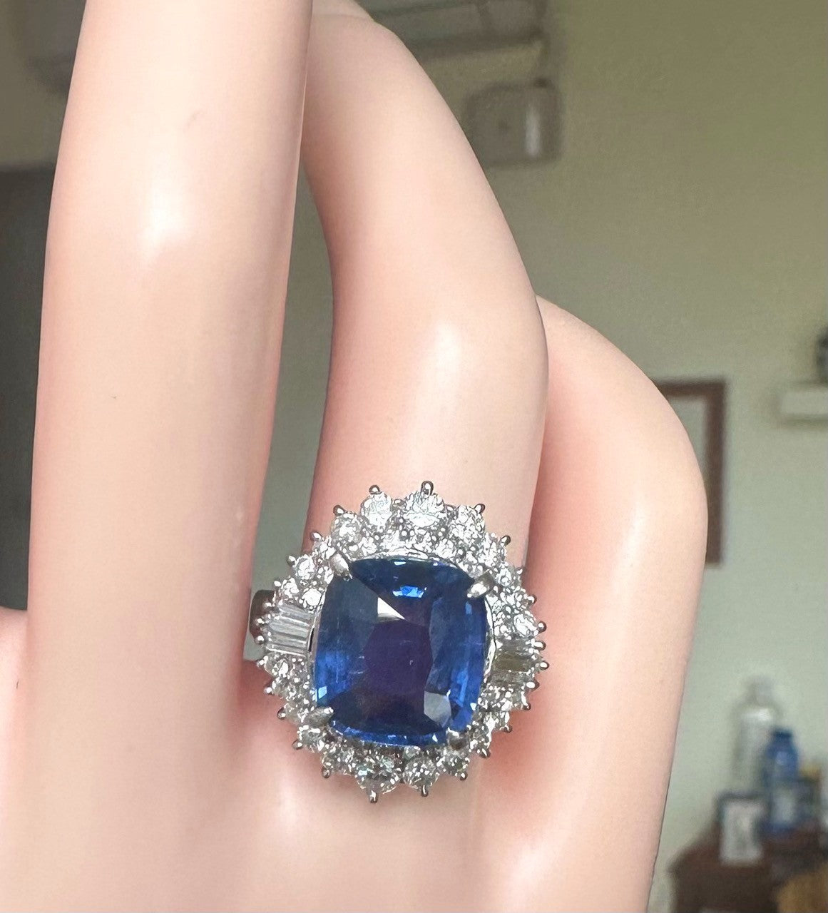 Unheated 6.00ct Blue Sapphire No Heat Platinum & Diamond Ring AIGS - Stunning!