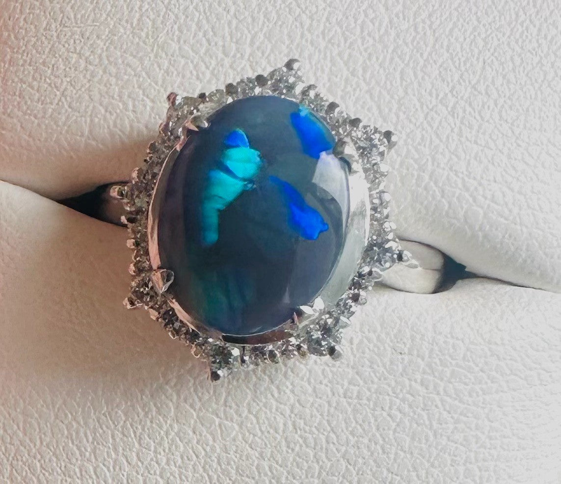 An Exquisite 2.35ct Australian Black Opal & Diamond Platinum Ring