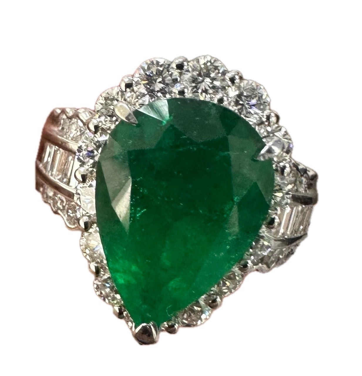 A Superb 6.30ct Muzo Colombia Emerald & Diamond Ring