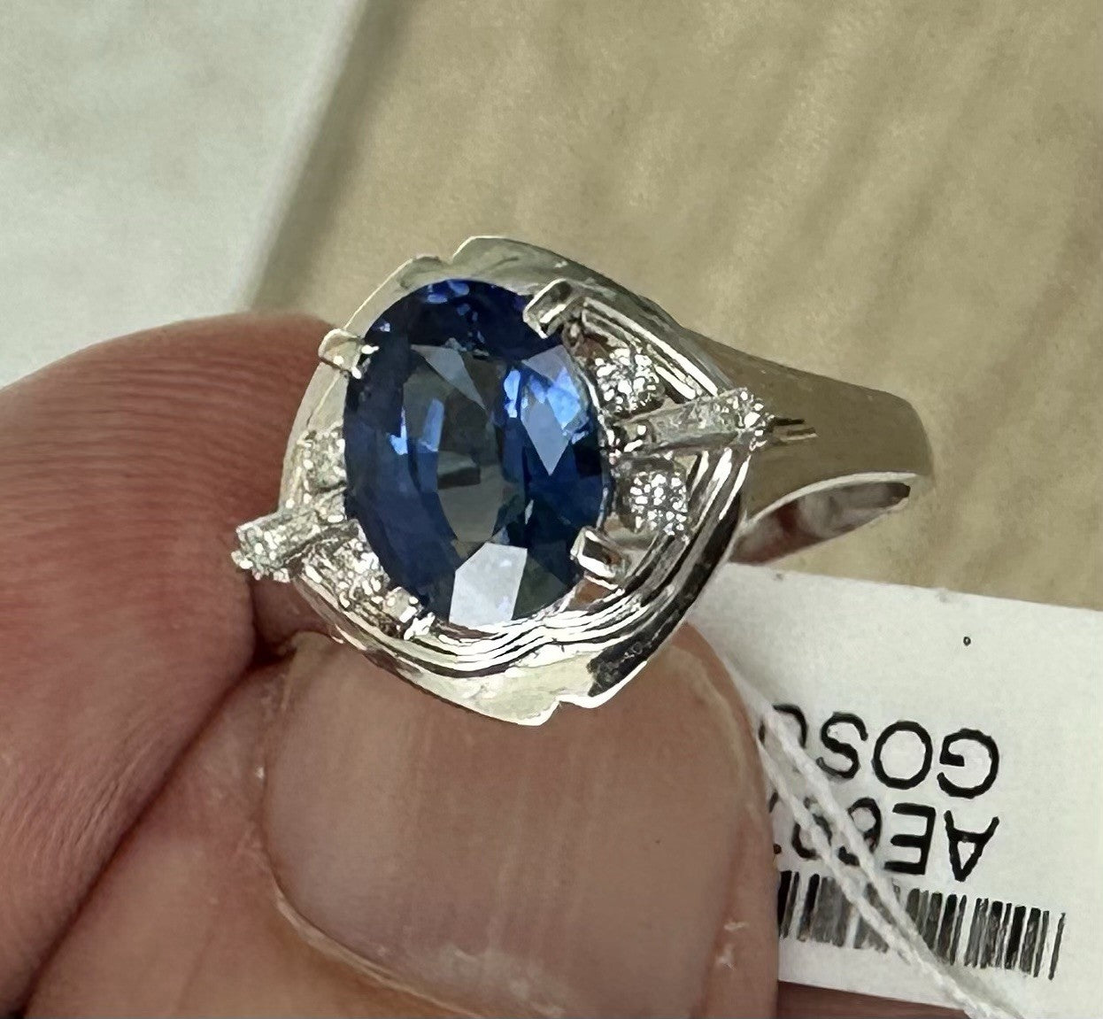 A Superb 2.21ct Blue Sapphire & Diamond Platinum Ring