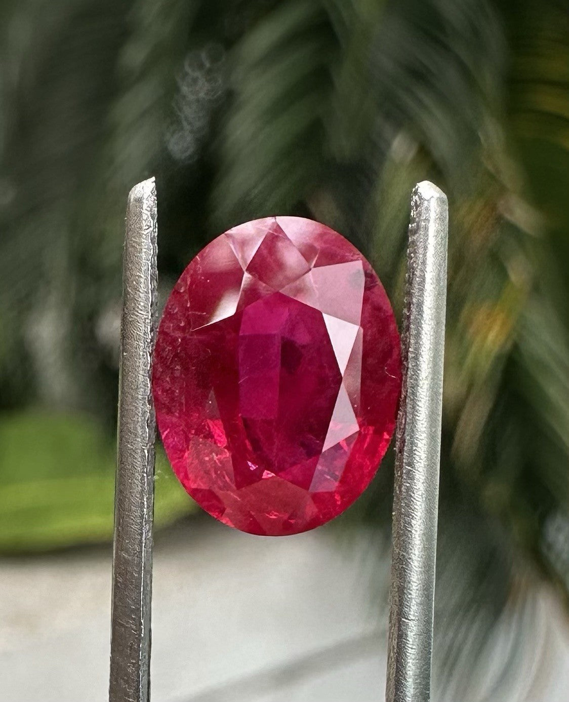 A Sensational 3.92ct Pigeon’s Blood Burma Ruby & AIGS Certificate