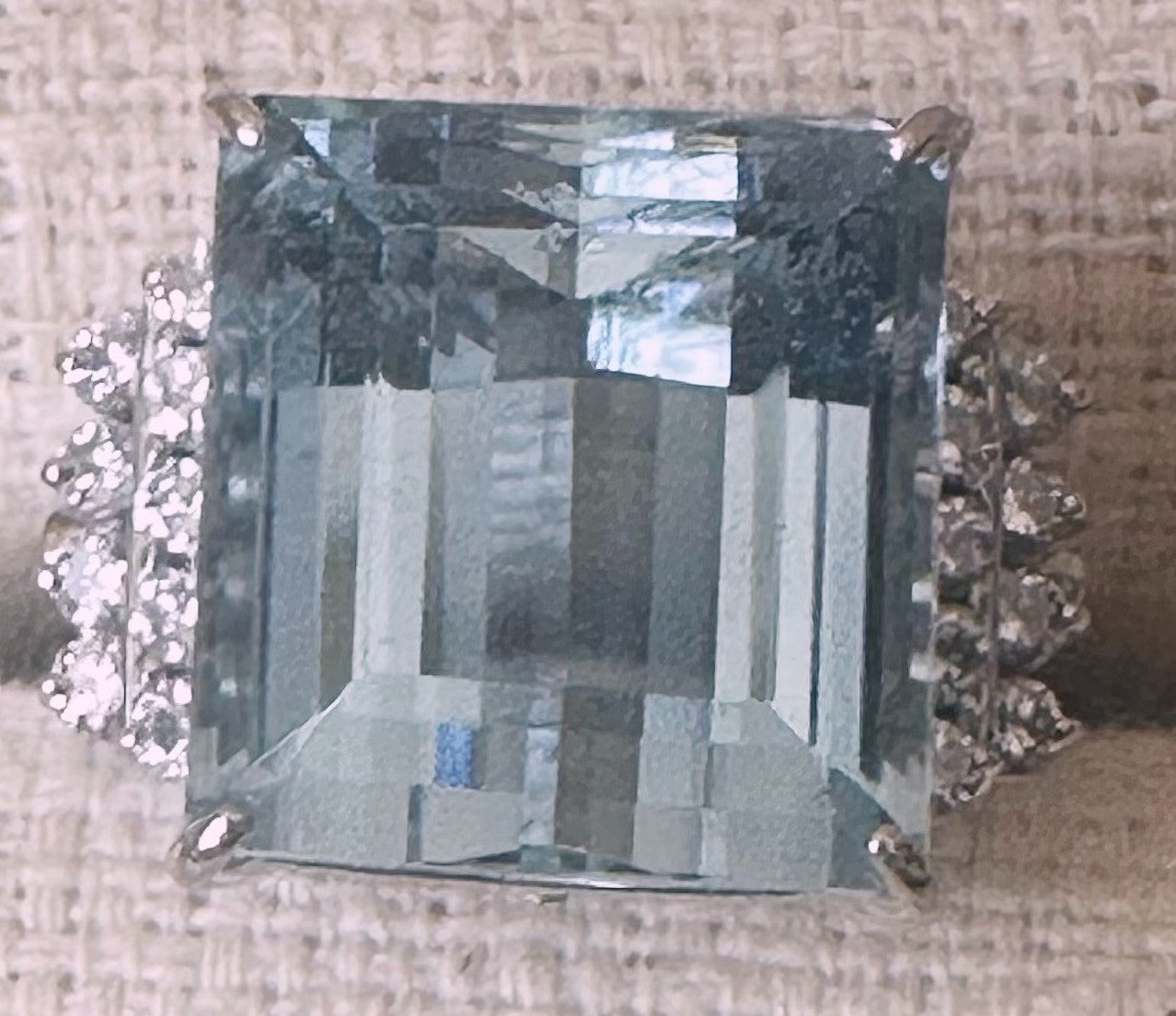 Beautiful Brazil 10.85 Aquamarine & Diamond Platinum Ring