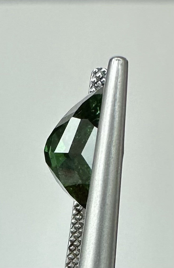 A Wonderful 5.30ct Tsavorite