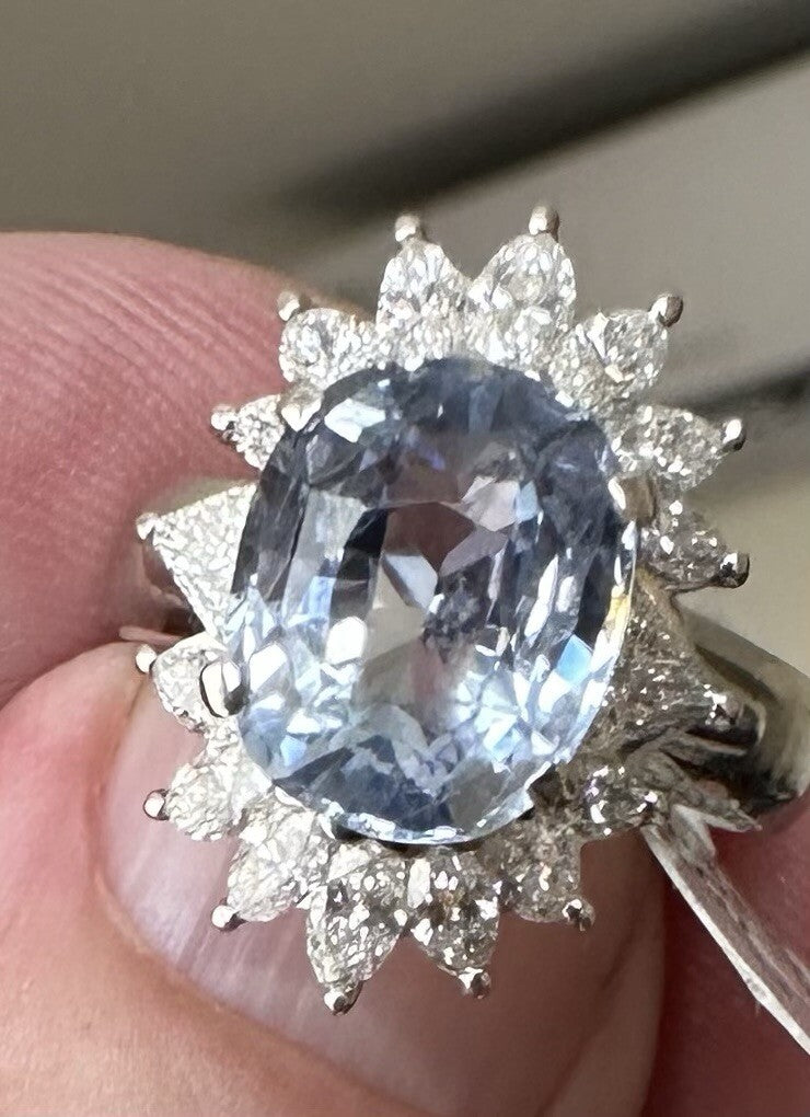 A Delightful 4.42ct Unheated Light Blue Sapphire Platinum & Diamond Ring GIA