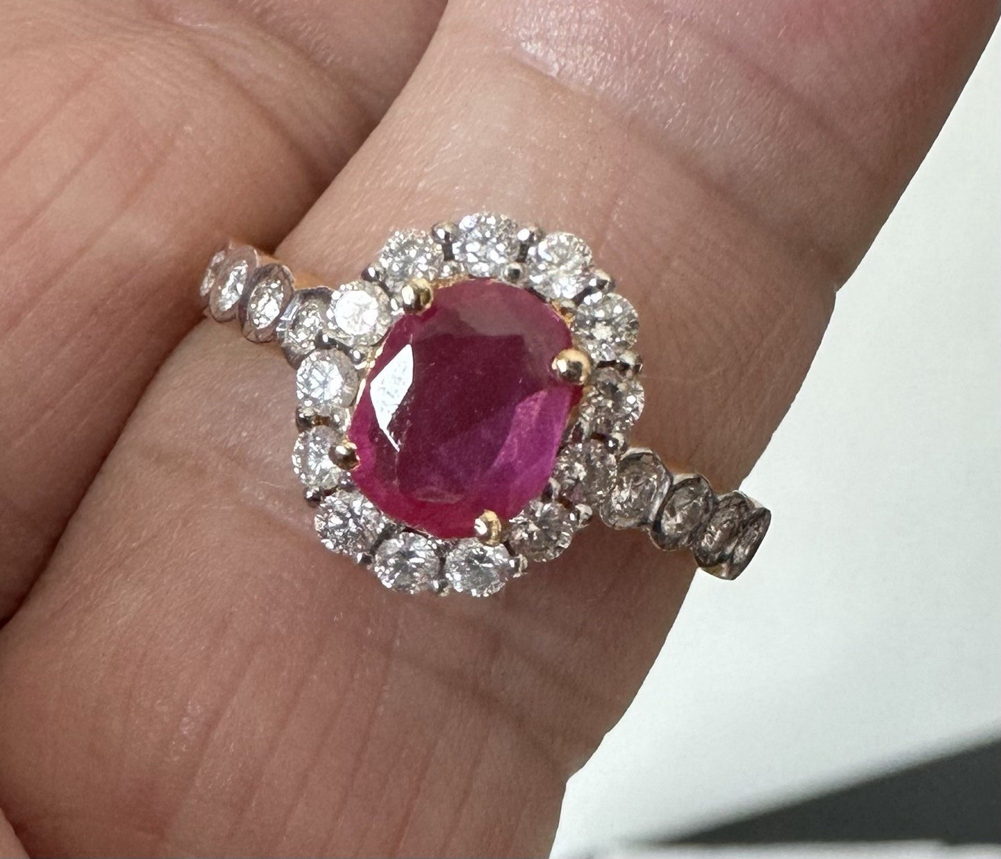 An Exquisite Unheated No Heat 1.02ct Burma Ruby & Diamond 18k Ring