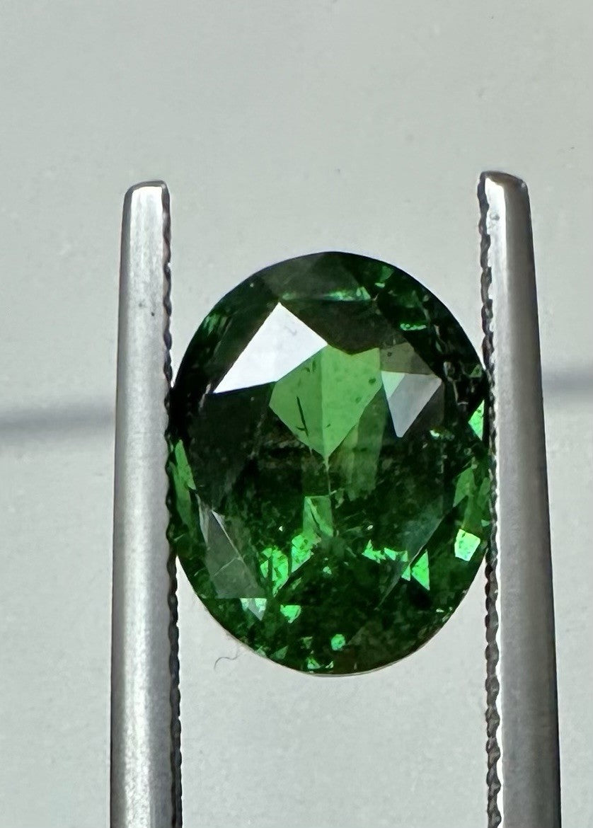 A Wonderful 5.30ct Tsavorite