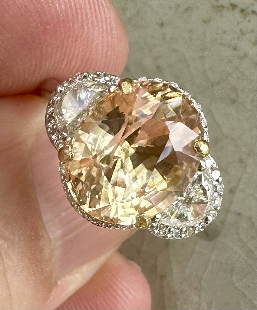 A Magnificent No Heat Unheated 5.64ct Padparadscha Sapphire Ring & Lotus Cert