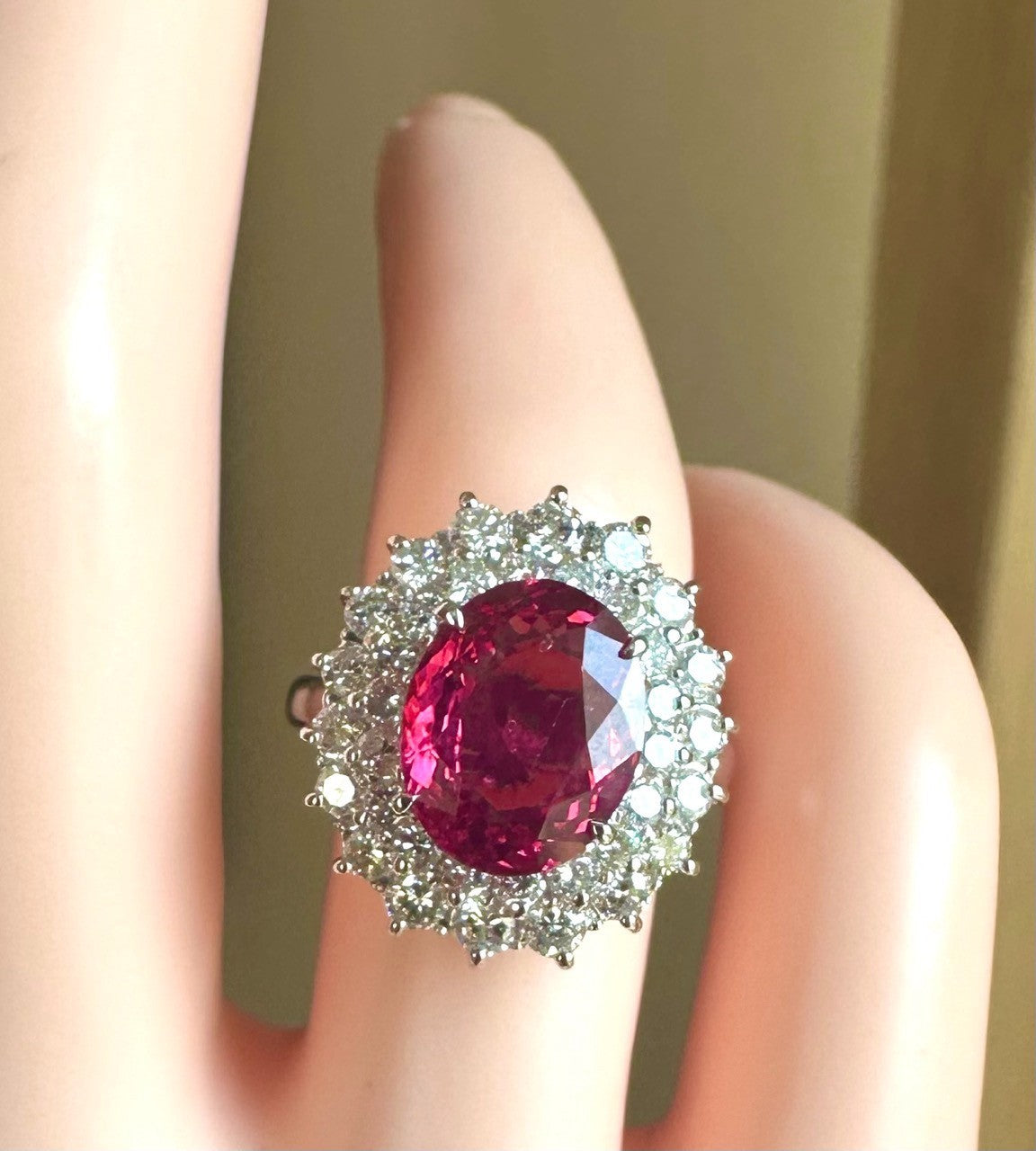 A Magnificent 3.03ct Unheated Burma Red Spinel & Diamond Ring