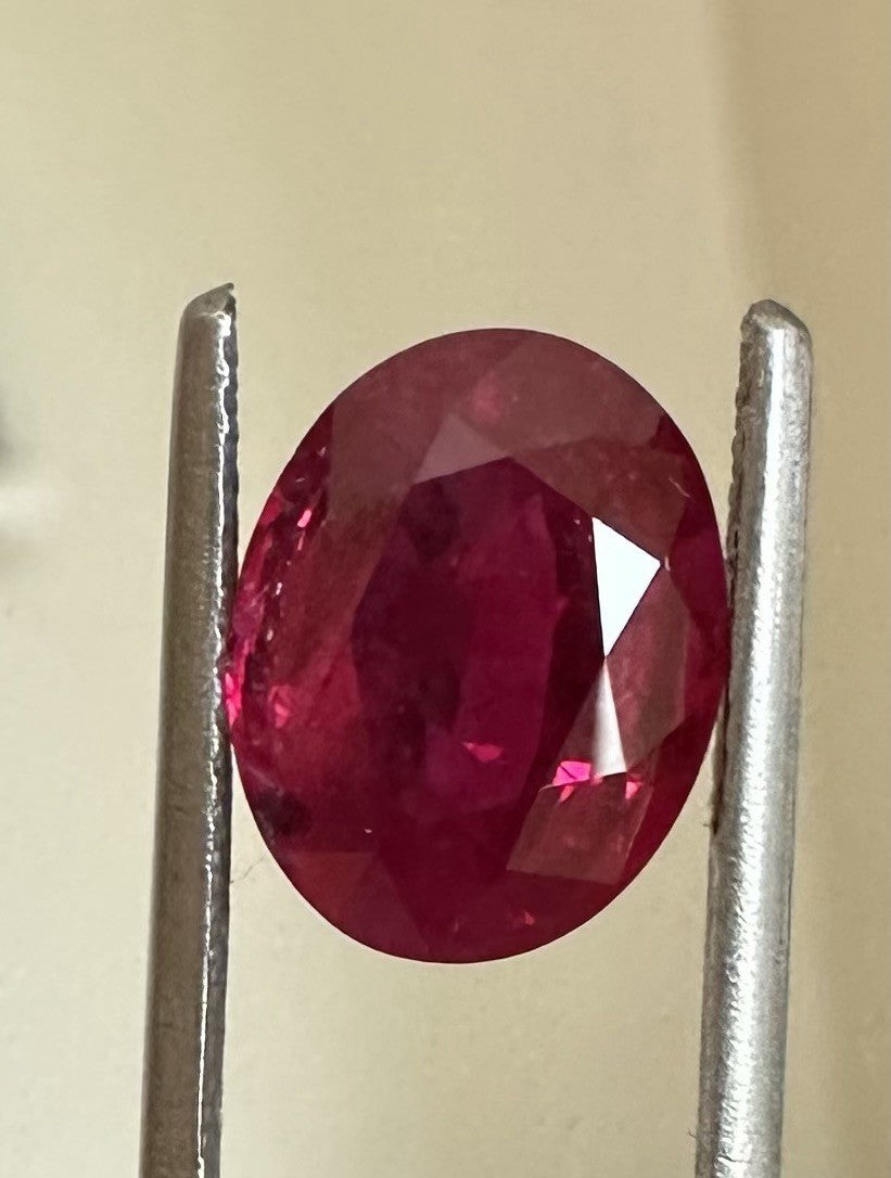 A Sensational 3.92ct Pigeon’s Blood Burma Ruby & AIGS Certificate