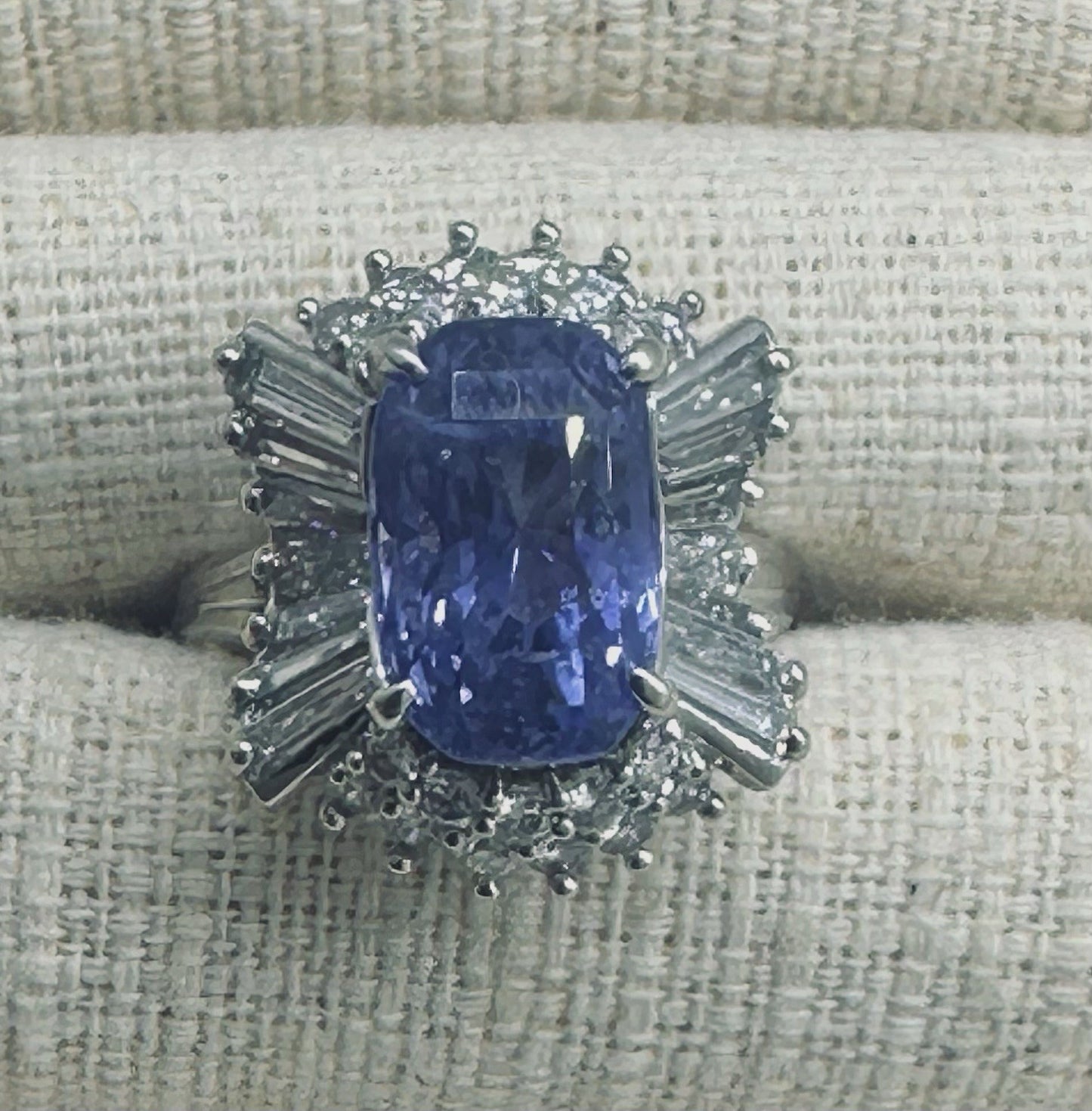 Unheated 7.38ct Blue Sapphire No Heat 18k & Diamond Ring & Cert - Stunning!