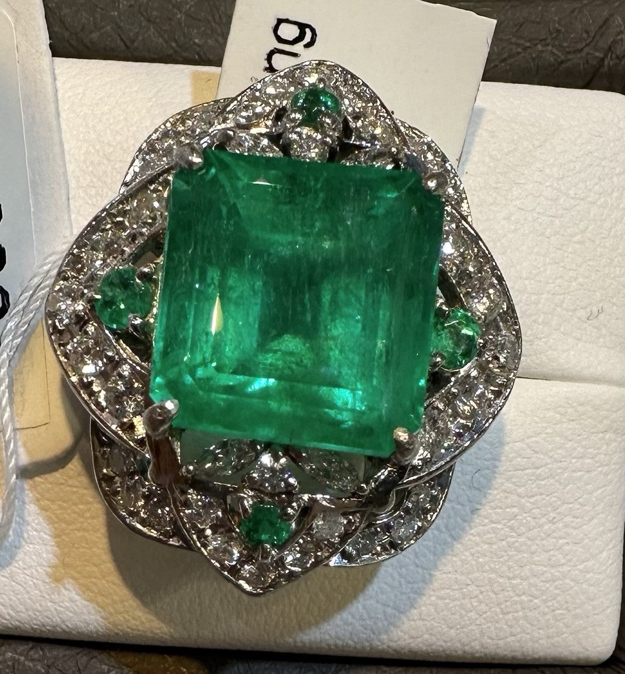 An Extraordinary 11.10ct Colombia Emerald & Diamond Platinum Ring