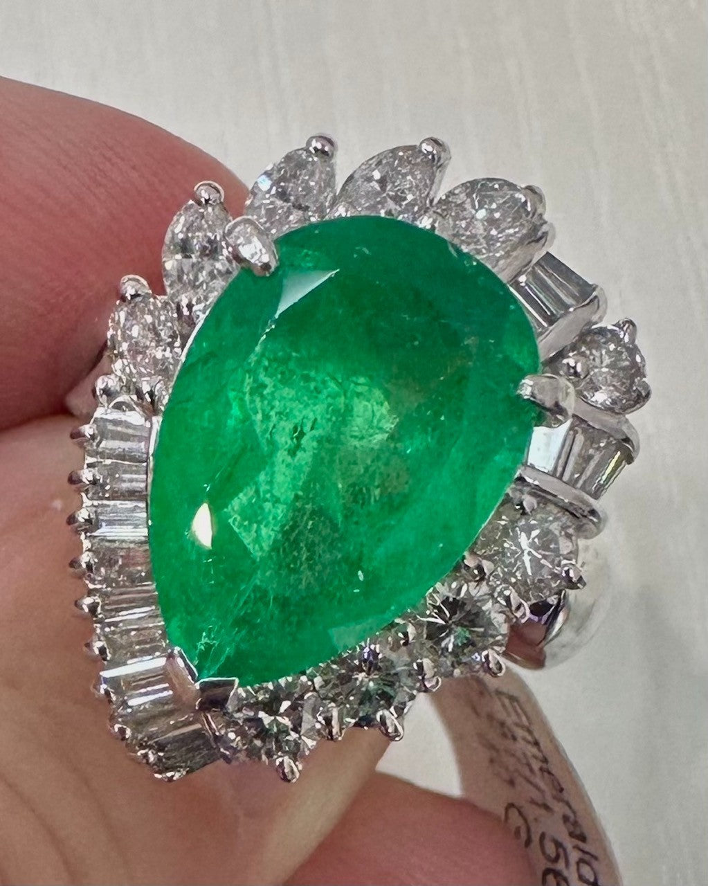 An Extraordinary 5.87ct Colombia Emerald & Diamond Platinum Ring