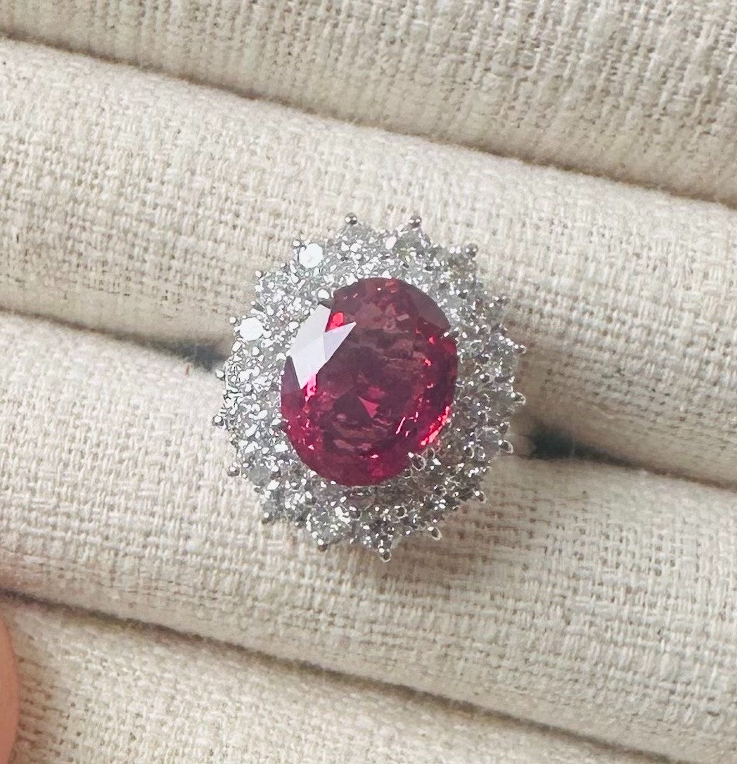 A Magnificent 3.03ct Unheated Burma Red Spinel & Diamond Ring
